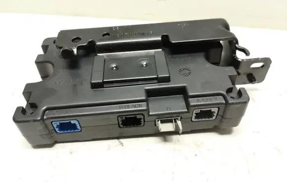 Renault Scenic III - Grand scenic III GPS navigation control unit/module 280246043R S180072001G