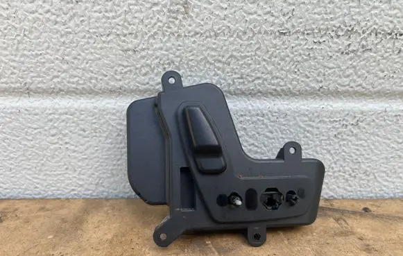 Mercedes-Benz E W211 Seat control switch 2118701110 03465826R
