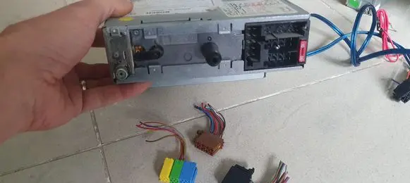 Volkswagen Transporter - Caravelle T4 Sound system wiring loom 357035447 MCD 1J0035191C