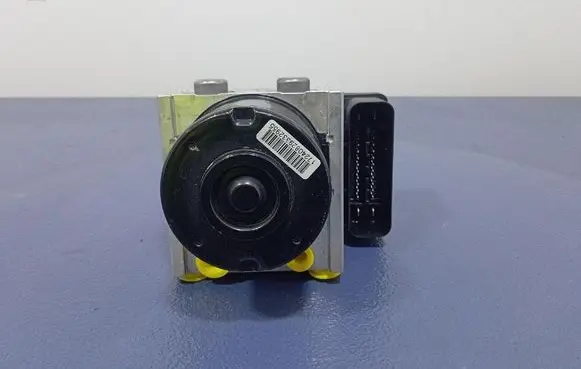 Opel Astra H ABS Pump 