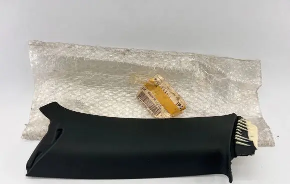 Audi A4 S4 B7 8E 8H (C) pillar trim 8E9867288B M1M16600055