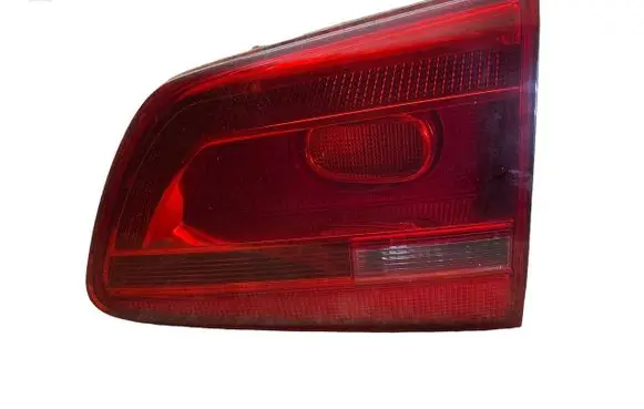 Volkswagen Touran II Tailgate rear/tail lights 1T0945094 176443
