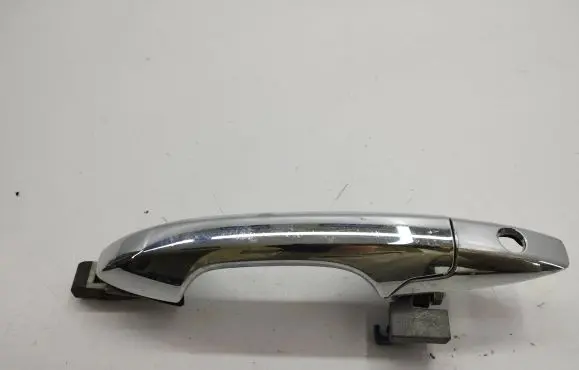 Honda CR-V Front door exterior handle