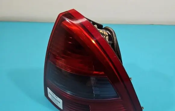 Rear/tail lights