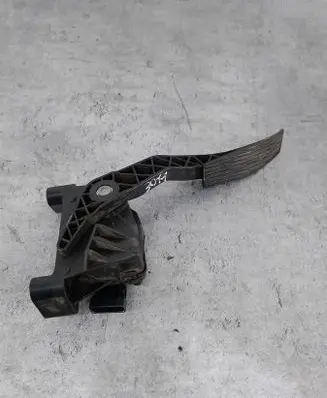 Opel Astra H Accelerator throttle pedal