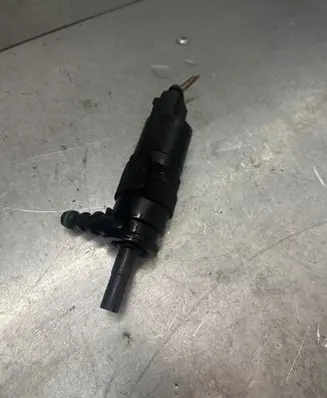 Audi A6 S6 C7 4G Headlight washer pump 3B7955681