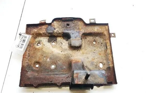 KIA Sorento Battery box tray