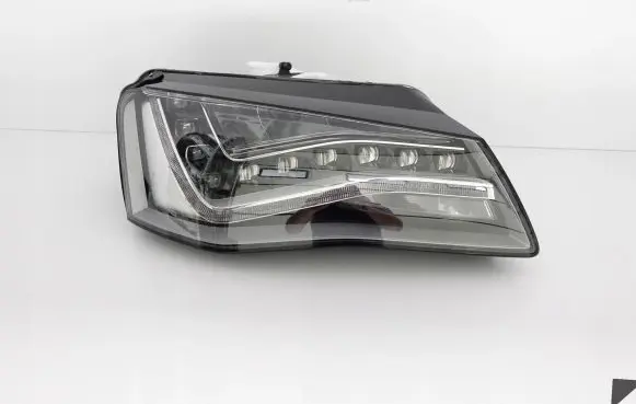 Audi A8 S8 D4 4H Headlight/headlamp