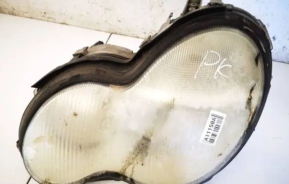 Mercedes-Benz C W203 Headlight/headlamp A2038200161 0301166201
