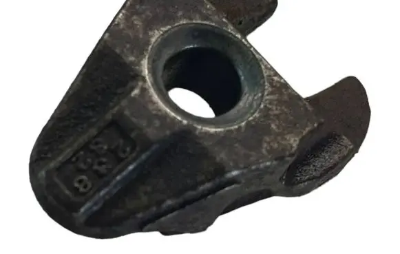 Renault Scenic III - Grand scenic III Fuel Injector clamp holder
