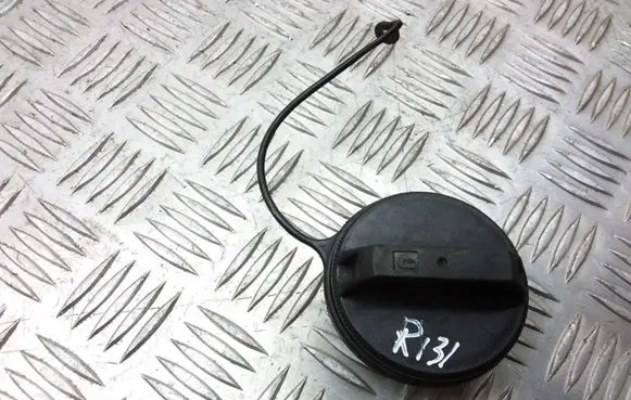 Nissan X-Trail T30 Fuel tank filler cap 