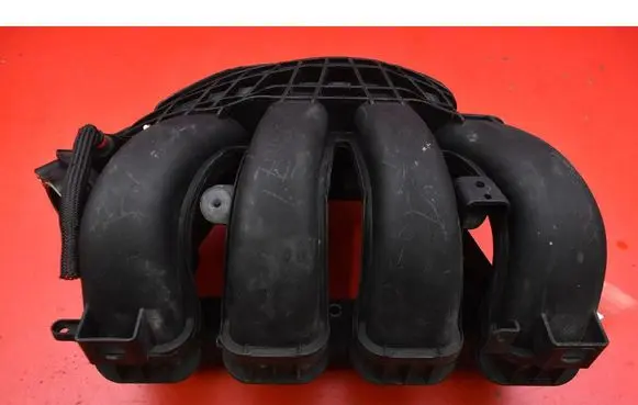 Ford Focus Intake manifold CM5E-9424-BE