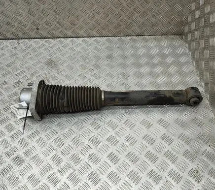 Land Rover Discovery 5 Rear shock absorber/damper HY3218W002BA