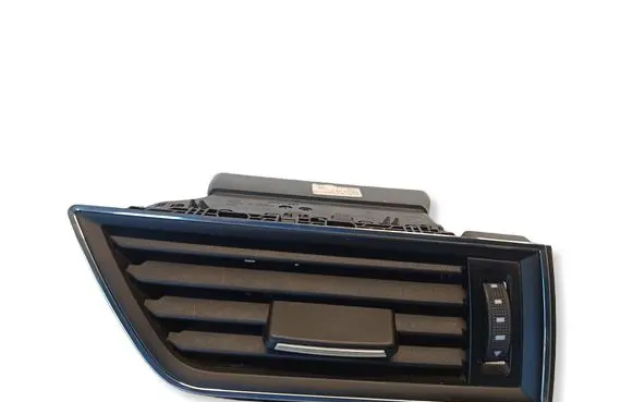 Skoda Superb B8 (3V) Dashboard side air vent grill/cover trim 3V0819702D 02022019 11350