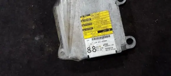 Toyota Avensis T250 Airbag control unit/module 8917005160 208623106