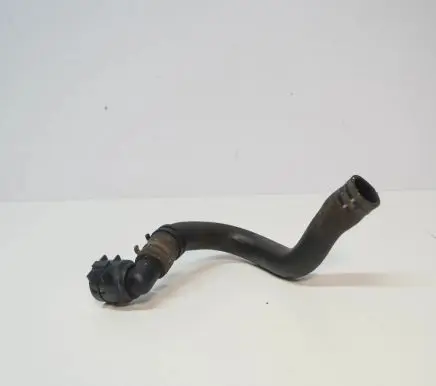 Volkswagen PASSAT B7 Engine coolant pipe/hose 3AA122073A