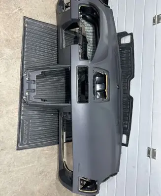 Volvo XC90 Dashboard 39851735 SH510689 070522