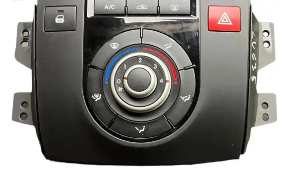 KIA Venga Climate control unit 972501P160 807A5038 847431P300