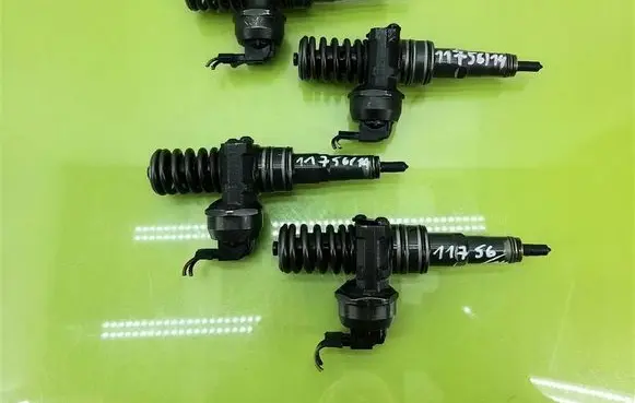 Volkswagen Sharan Fuel injectors set 0414720038