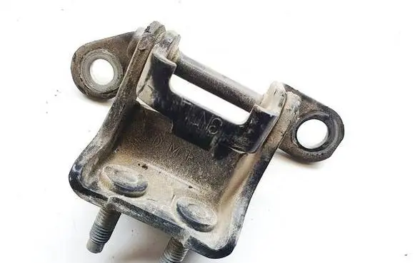 Honda FR-V Rear door lower hinge