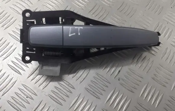 Opel Zafira B Rear door interior handle
