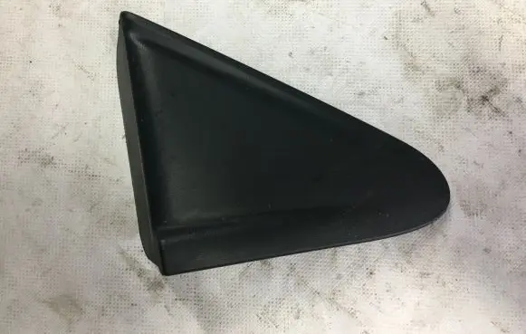 Renault Clio IV Fender end trim 638741447R