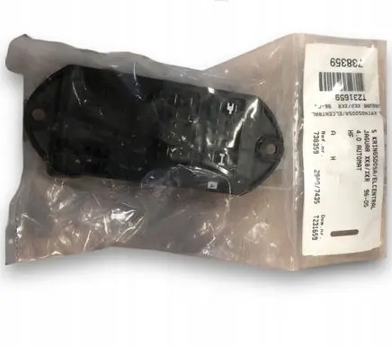 Jaguar XJ X308 Fuse module LJD2800BB