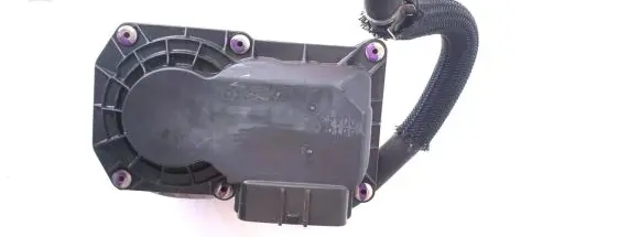 Toyota Avensis T270 Throttle valve 220300T050