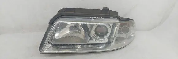 Audi A4 S4 B5 8D Headlight/headlamp 8D0941003AK 89300371 1853625100