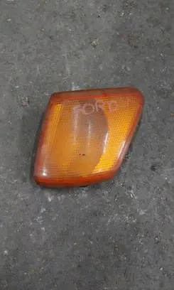 Ford Fiesta Front indicator light 046551