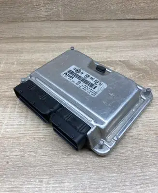 Volkswagen PASSAT B5 Engine control unit/module ECU 038906019AJ 0281010303