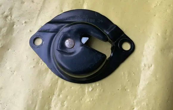 Mercedes-Benz A W169 Seat back rest lock catch A1699200188