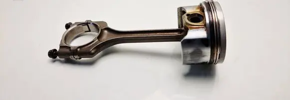 Honda Civic Piston with connecting rod 