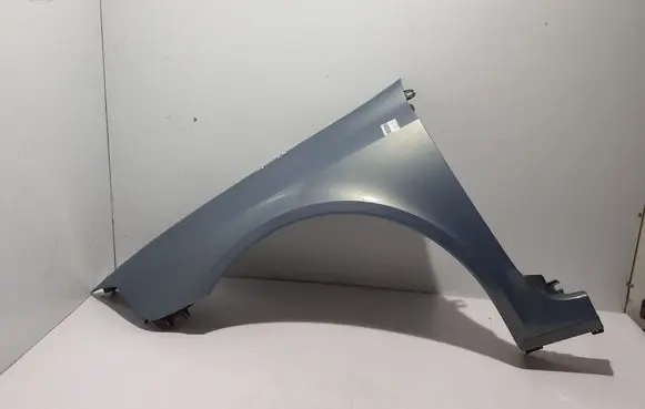 Renault Laguna II Fender 8200257314