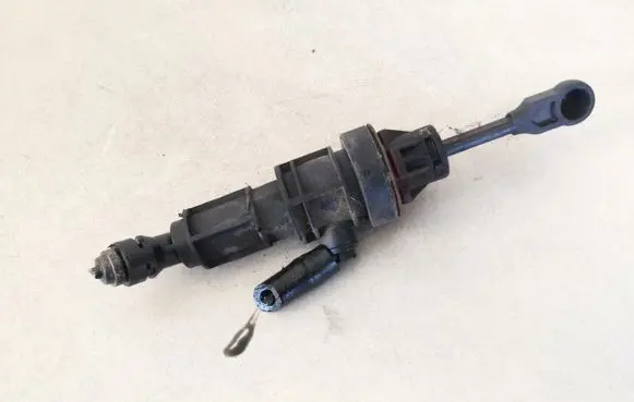 Mitsubishi Outlander Clutch master cylinder
