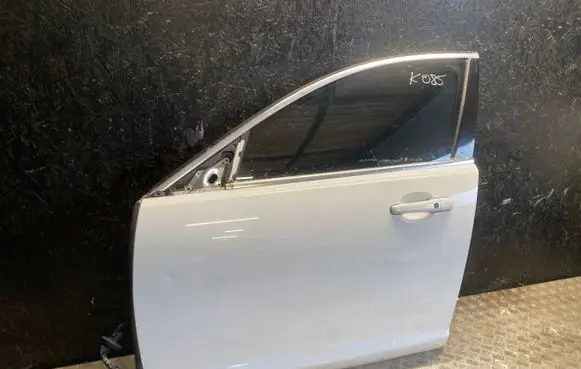 Jaguar XF X250 Front door