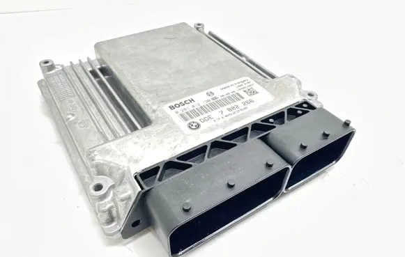 BMW 5 E60 E61 Engine control unit/module 7802266 171052258 0281012190