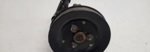 Mercedes-Benz Vito Viano W638 Power steering pump A6042360010