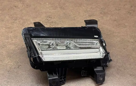 Cadillac XT5 LED Daytime headlight 84336121