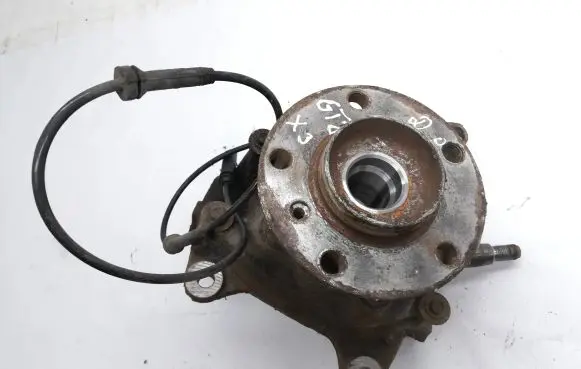 BMW X3 F25 Front wheel hub