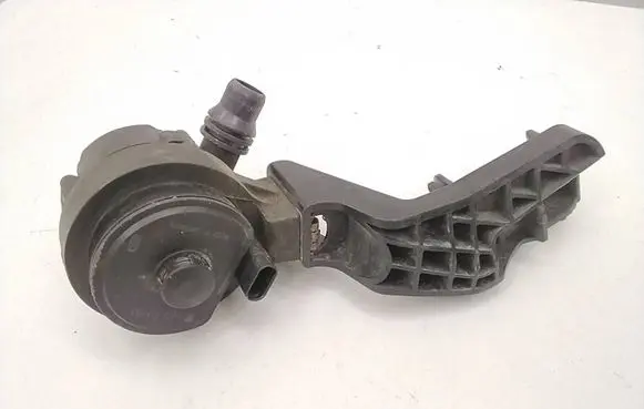BMW 7 G11 G12 Electric auxiliary coolant/water pump 9372723