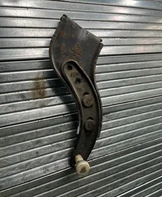Volkswagen Caddy Sliding door upper roller guide/hinge 2K0843435A