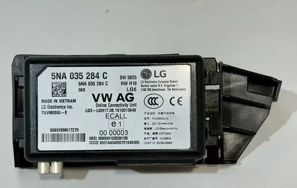 Volkswagen Tiguan Other control units/modules 5NA035284C TUVM031UE