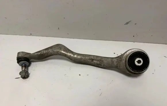 BMW 3 GT F34 Front lower control arm/wishbone 2467056