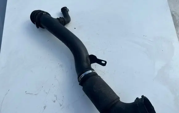 Land Rover Discovery Sport Turbo air intake inlet pipe/hose AH229F876BB 103810503