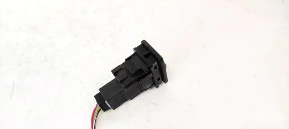 Toyota Yaris Headlight level height control switch 841520D030