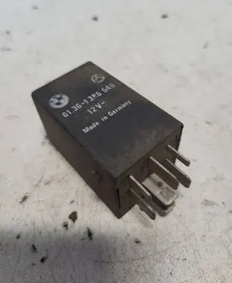 BMW 5 E34 Other relay 1388546