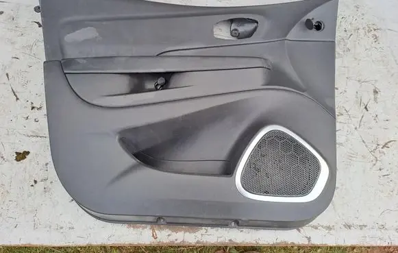 Renault Captur Front door card panel trim 809016569R