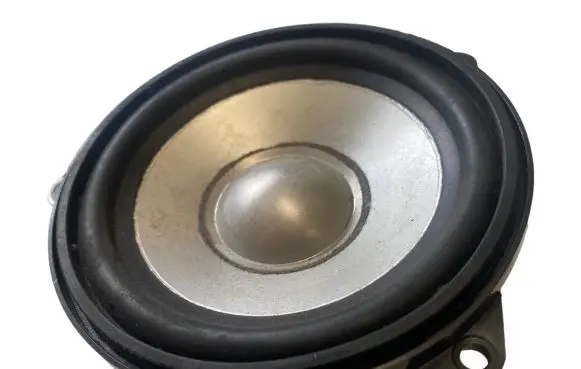 Land Rover Discovery 3 - LR3 Panel speaker 100RG28SA 31306B0231 XQM000400