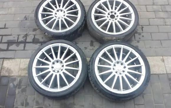Nissan Micra R17 alloy rim 